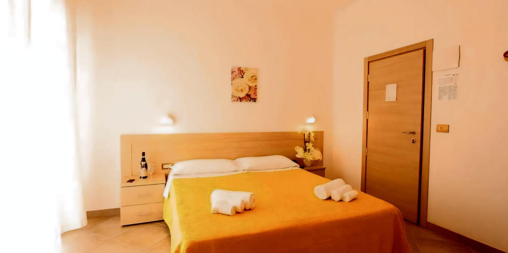 Hotel Baltic Misano Adriatico Kültér fotó