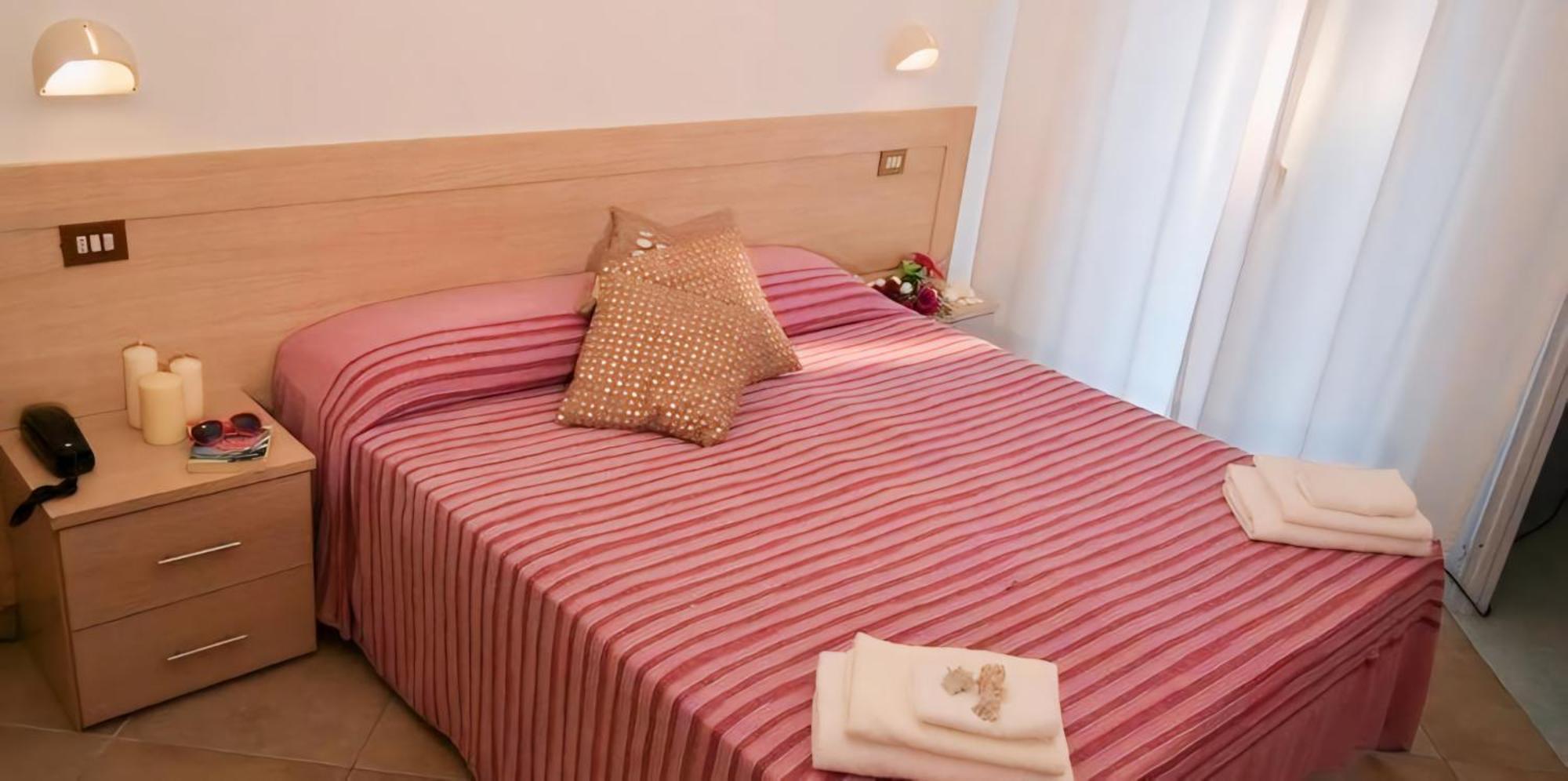 Hotel Baltic Misano Adriatico Kültér fotó