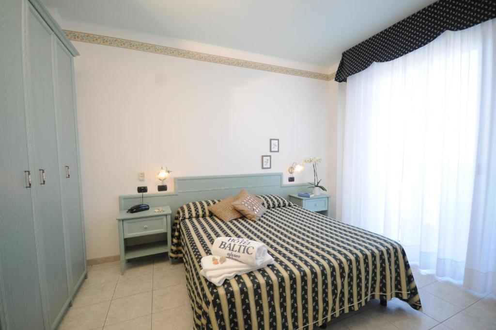 Hotel Baltic Misano Adriatico Kültér fotó